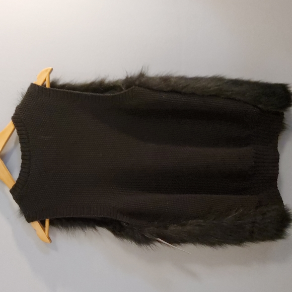 New Sebby Collection faux fur black vest size medium - Picture 5 of 7